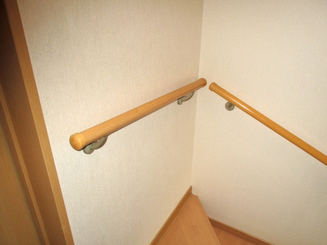 さまざまな場所への手すり取り付け