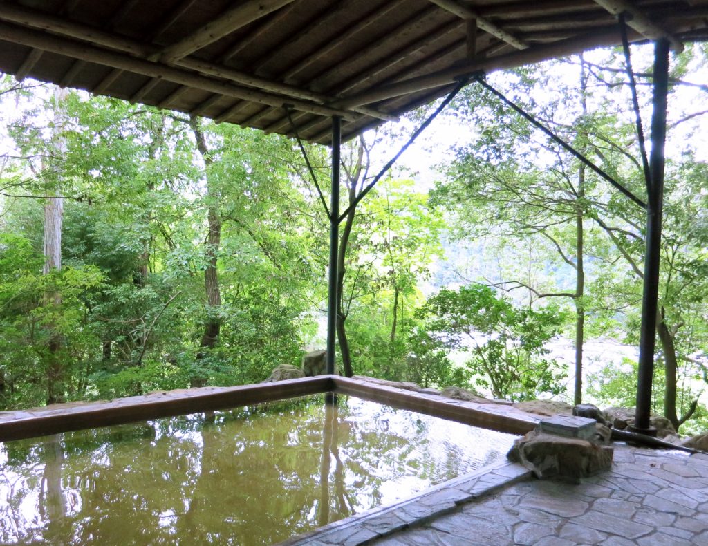温泉防水工事