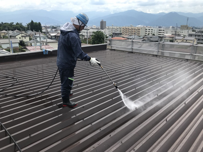 長野市三輪で外壁塗装工事を行っています。 After 写真