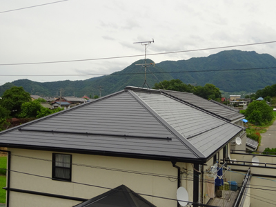 長野市松代町にて コロニアル屋根の塗装を行いました 写真