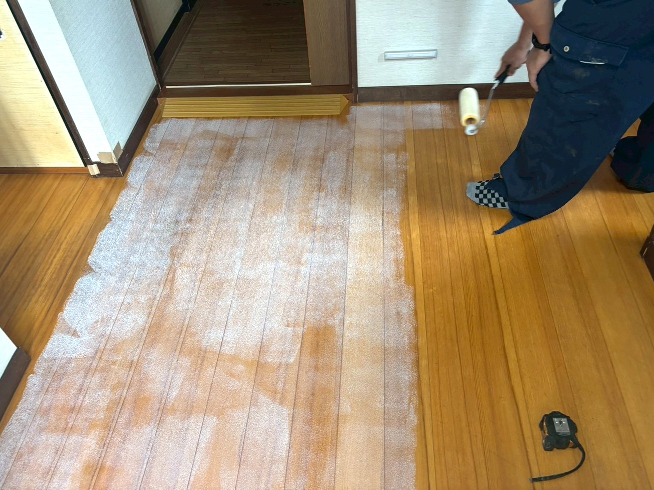 接着剤塗布