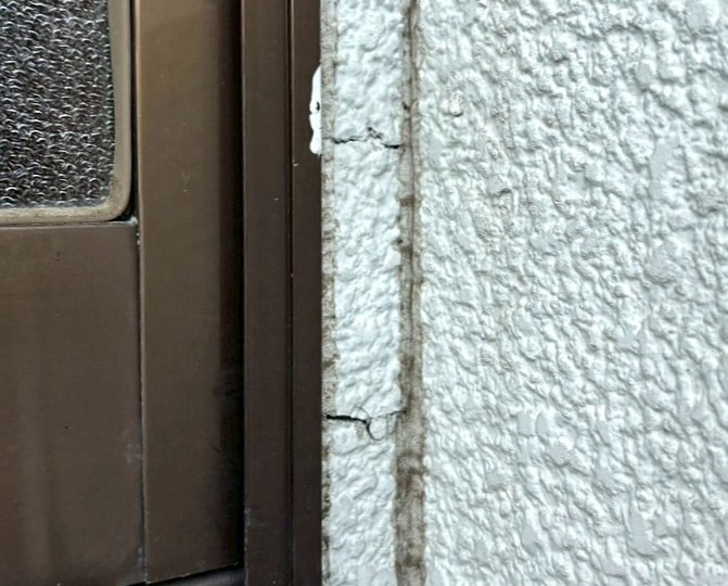 外壁のひび割れ