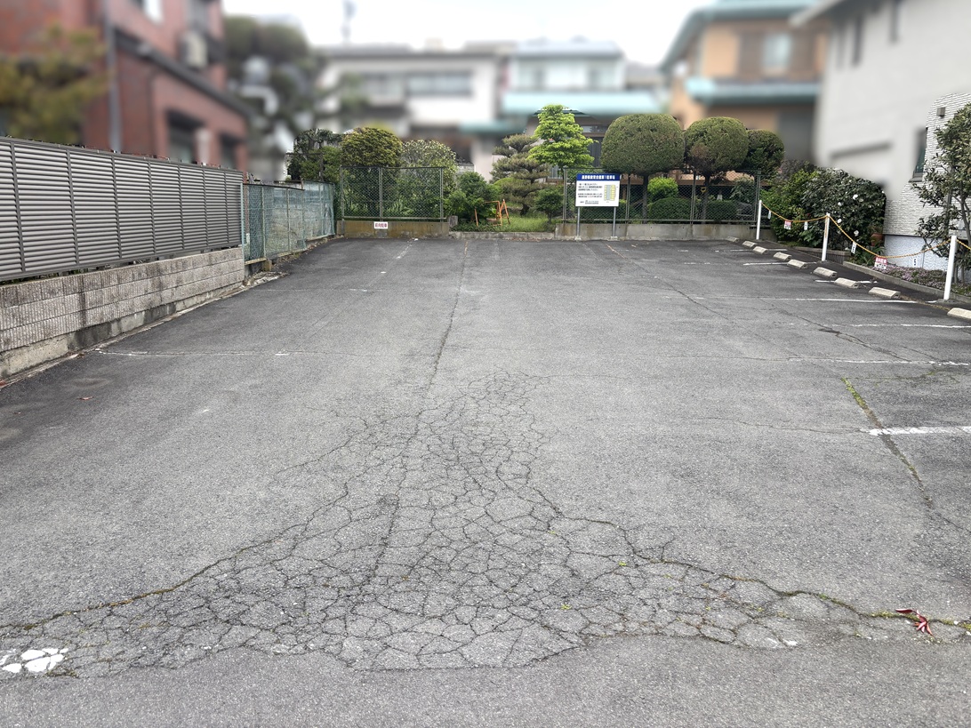 長野市　施設駐車場ライン工事 Before 写真