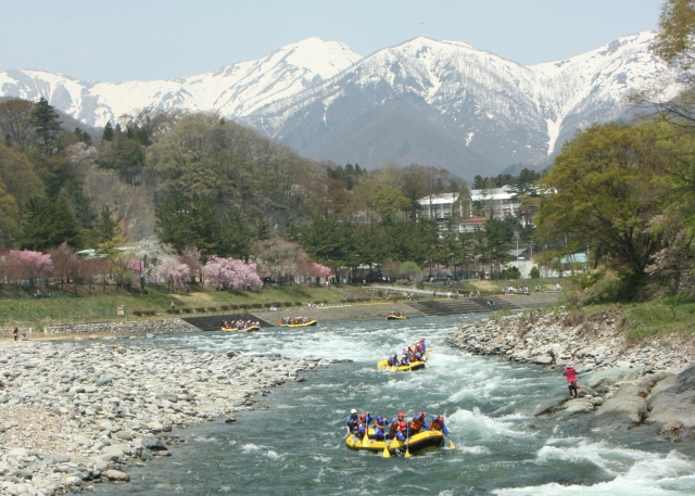 安曇野アートラインで芸術を楽しんでみては 株式会社霜鳥 しろくまペイント