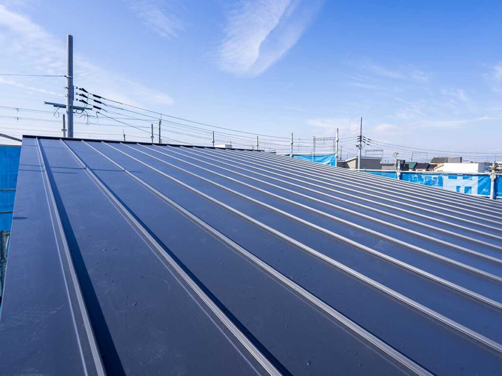 トタンについた錆の落とし方を紹介｜補修の目安について | 株式会社霜鳥（しろくまペイント）