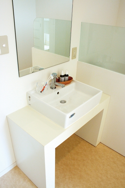 バリアフリーリフォーム 洗面所と脱衣所について 株式会社霜鳥 しろくまペイント